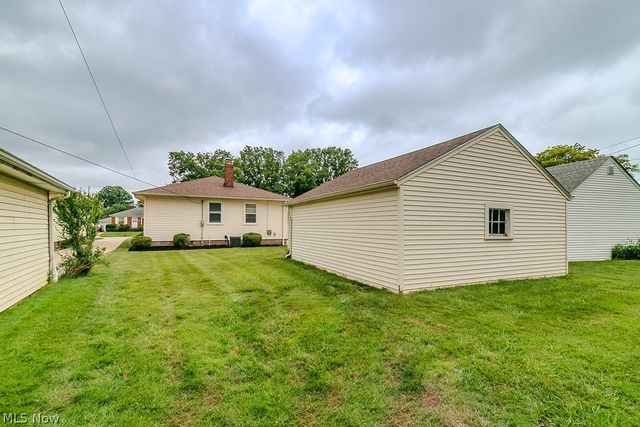 595 Dickerson Road, Willowick, OH 44095