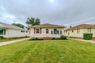 595 Dickerson Road, Willowick, OH 44095