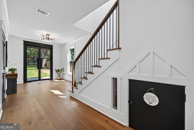 274 White Street, Hoschton, GA 30548