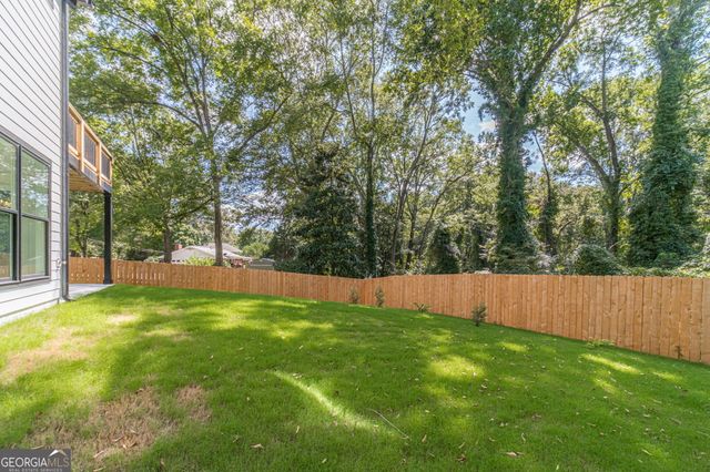 274 White Street, Hoschton, GA 30548