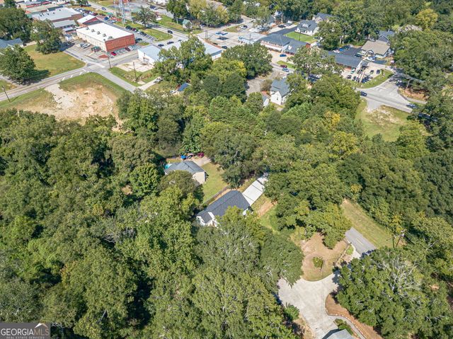 274 White Street, Hoschton, GA 30548