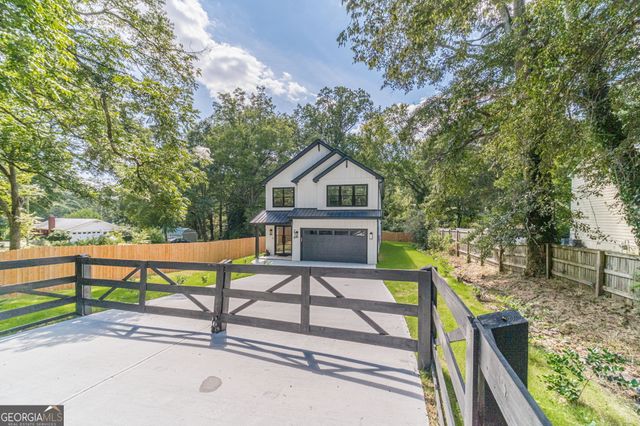 274 White Street, Hoschton, GA 30548