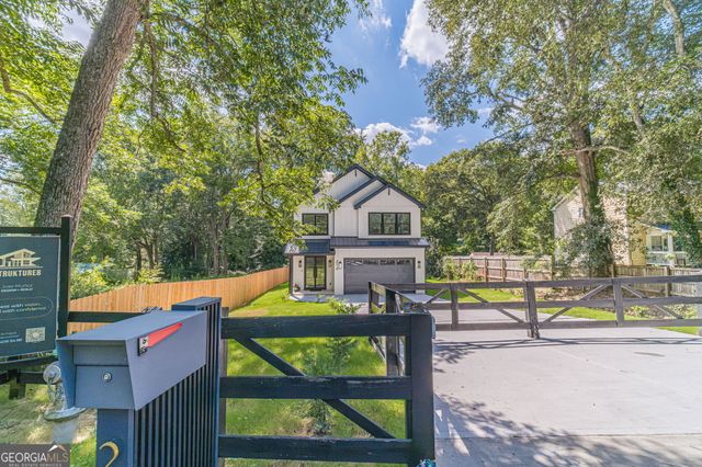 274 White Street, Hoschton, GA 30548