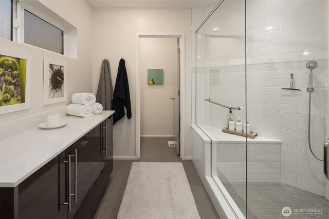 2042 42nd Avenue E, Seattle, WA 98112