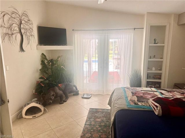 4392 11th AVE SW, Naples, FL 34116