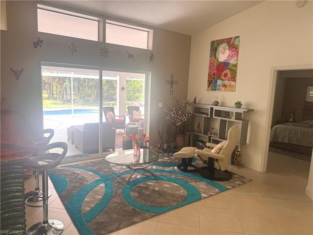 4392 11th AVE SW, Naples, FL 34116
