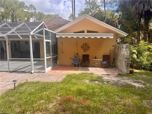 4392 11th AVE SW, Naples, FL 34116
