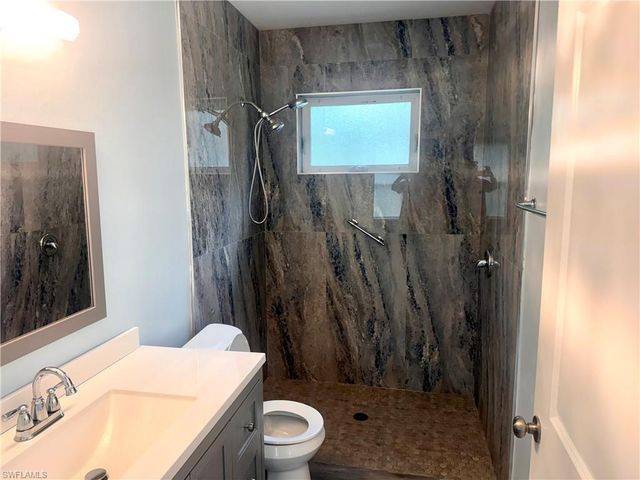 4392 11th AVE SW, Naples, FL 34116