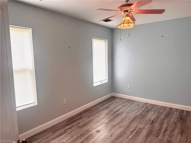 4392 11th AVE SW, Naples, FL 34116