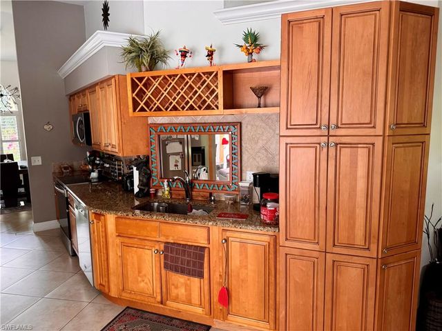 4392 11th AVE SW, Naples, FL 34116
