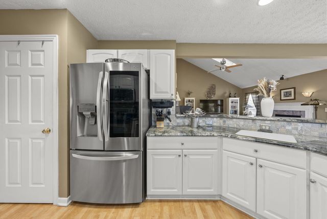 8210 Glenmore Drive, Powell, OH 43065