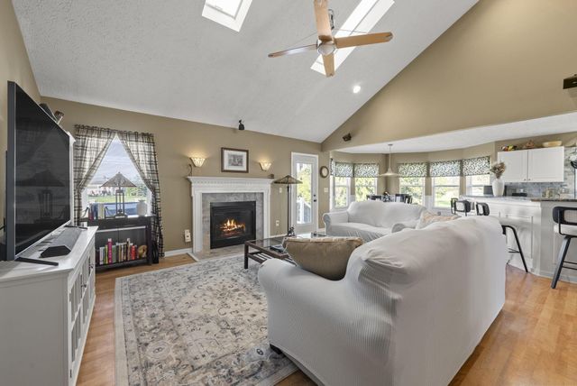 8210 Glenmore Drive, Powell, OH 43065