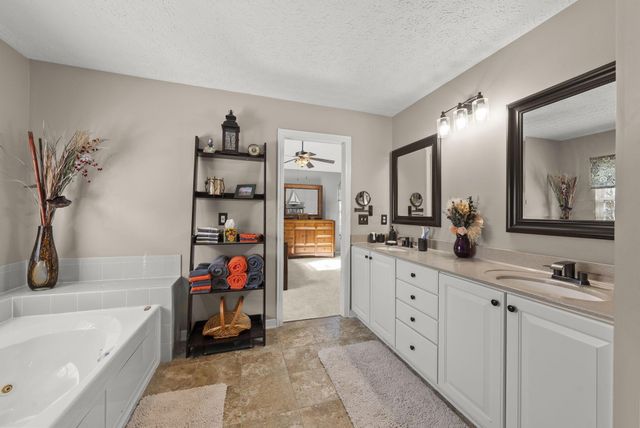 8210 Glenmore Drive, Powell, OH 43065