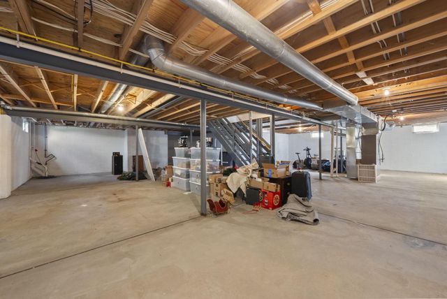 8210 Glenmore Drive, Powell, OH 43065