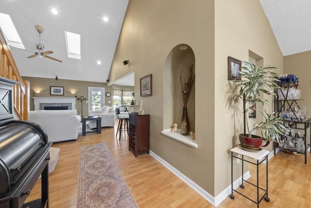 8210 Glenmore Drive, Powell, OH 43065