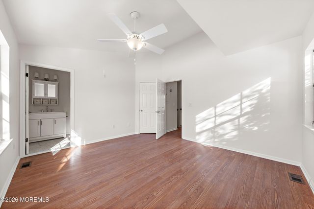 1 Canidae Court, Tinton Falls, NJ 07753