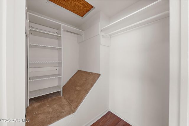 1 Canidae Court, Tinton Falls, NJ 07753