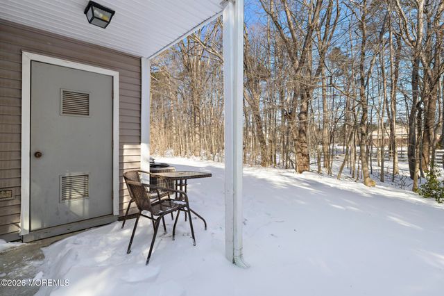 1 Canidae Court, Tinton Falls, NJ 07753