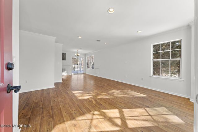 1 Canidae Court, Tinton Falls, NJ 07753