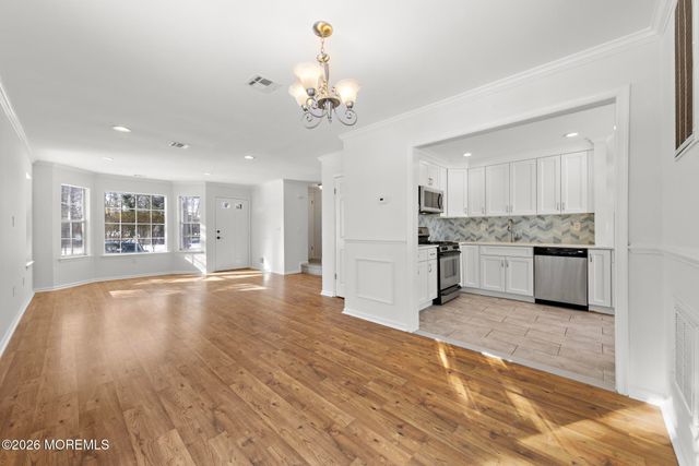 1 Canidae Court, Tinton Falls, NJ 07753