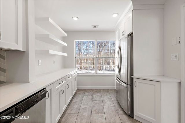 1 Canidae Court, Tinton Falls, NJ 07753