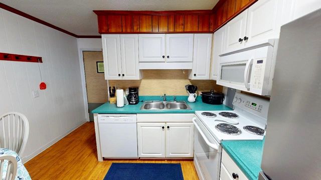 9660 Shore Dr., Myrtle Beach, SC 29572