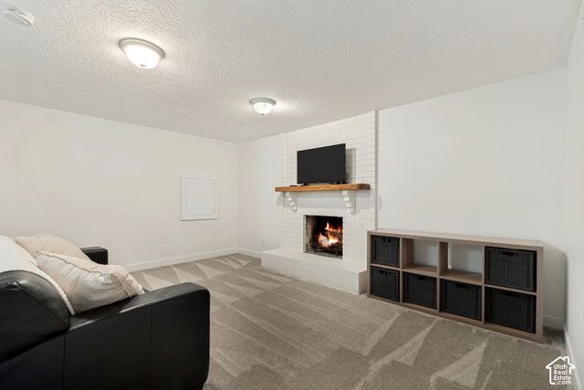 8498 S TERRACE DR, Sandy, UT 84093