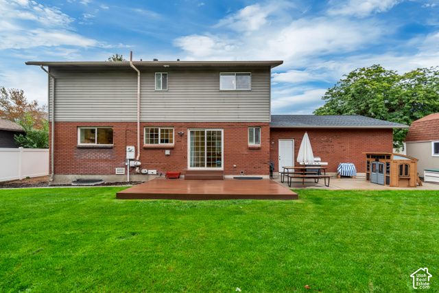 8498 S TERRACE DR, Sandy, UT 84093