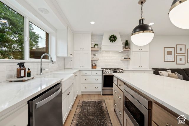 8498 S TERRACE DR, Sandy, UT 84093