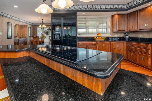 15866 Moellers Road, Marion, IL 62959