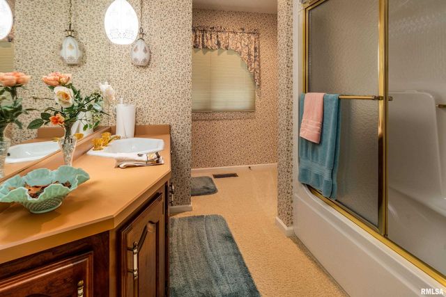 15866 Moellers Road, Marion, IL 62959