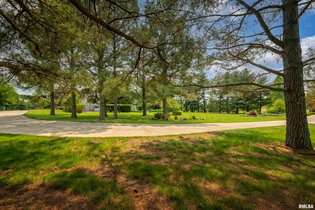 15866 Moellers Road, Marion, IL 62959