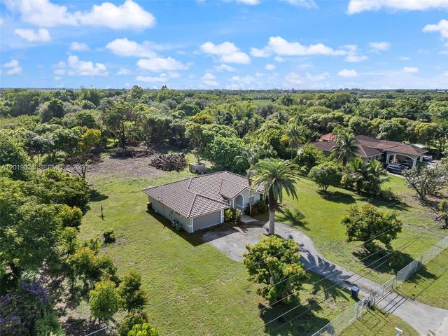 16035 SW 173rd Ave, Miami, FL 33187