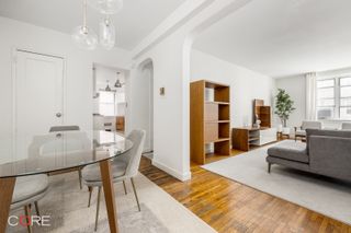 7610 34th Ave Apt 3A, New York City, NY 11372