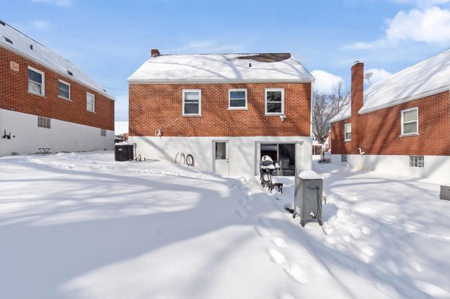 24 Towanda Drive, Highland Heights, KY 41076