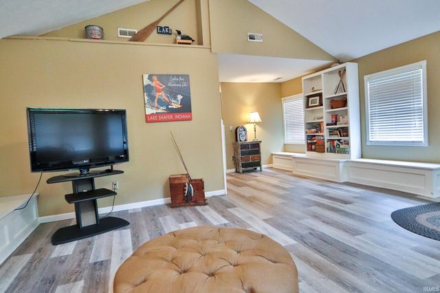 3291 E Stahl Road, Monticello, IN 47960