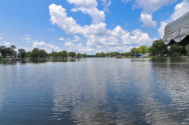 3291 E Stahl Road, Monticello, IN 47960