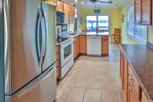 3291 E Stahl Road, Monticello, IN 47960