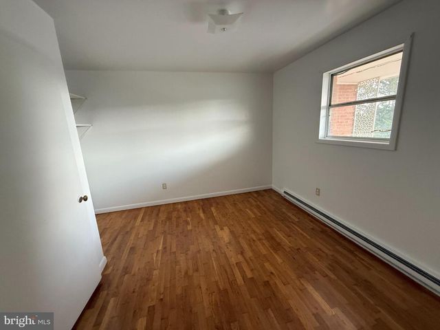 2256 ROOSEVELT BLVD, Winchester, VA 22601