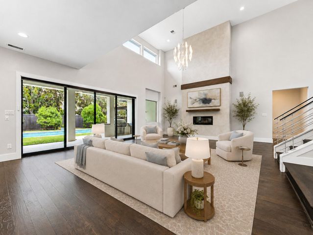 94 Gildwood Place, Tomball, TX 77375
