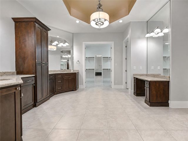 94 Gildwood Place, Tomball, TX 77375
