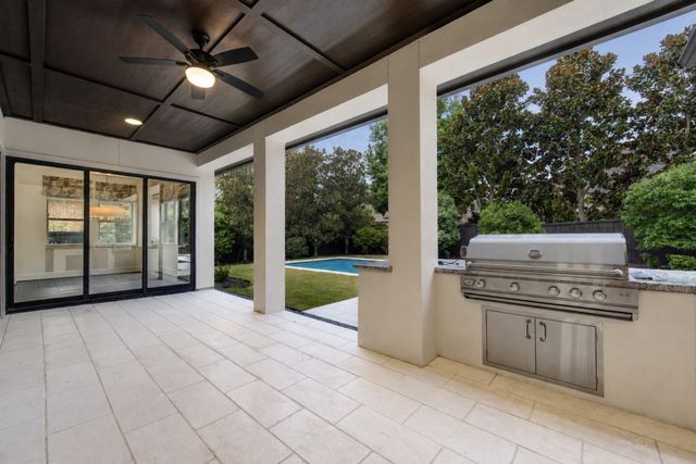 94 Gildwood Place, Tomball, TX 77375