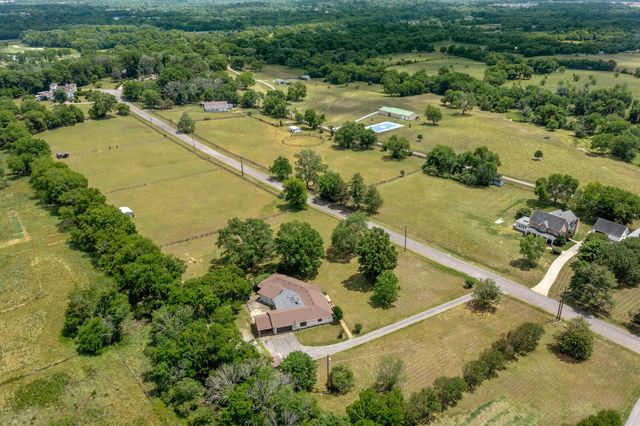 112 Pineywood Acres Dr, Madison, TN 37115