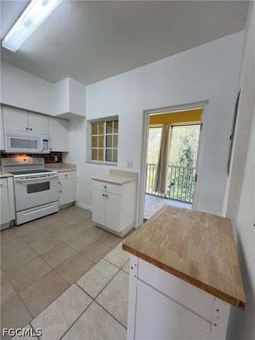 8407 Bernwood Cove LOOP 508, Fort Myers, FL 33966