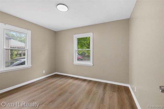 6459 Brace Street, Detroit, MI 48228