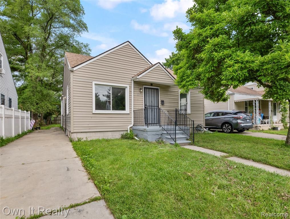 6459 Brace Street, Detroit, MI 48228