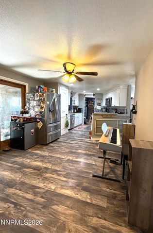 5 Rhoda Lane, Yerington, NV 89447