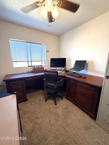 5 Rhoda Lane, Yerington, NV 89447