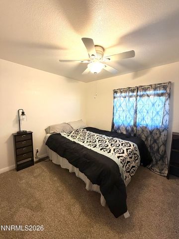 5 Rhoda Lane, Yerington, NV 89447