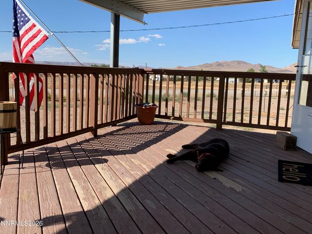 5 Rhoda Lane, Yerington, NV 89447